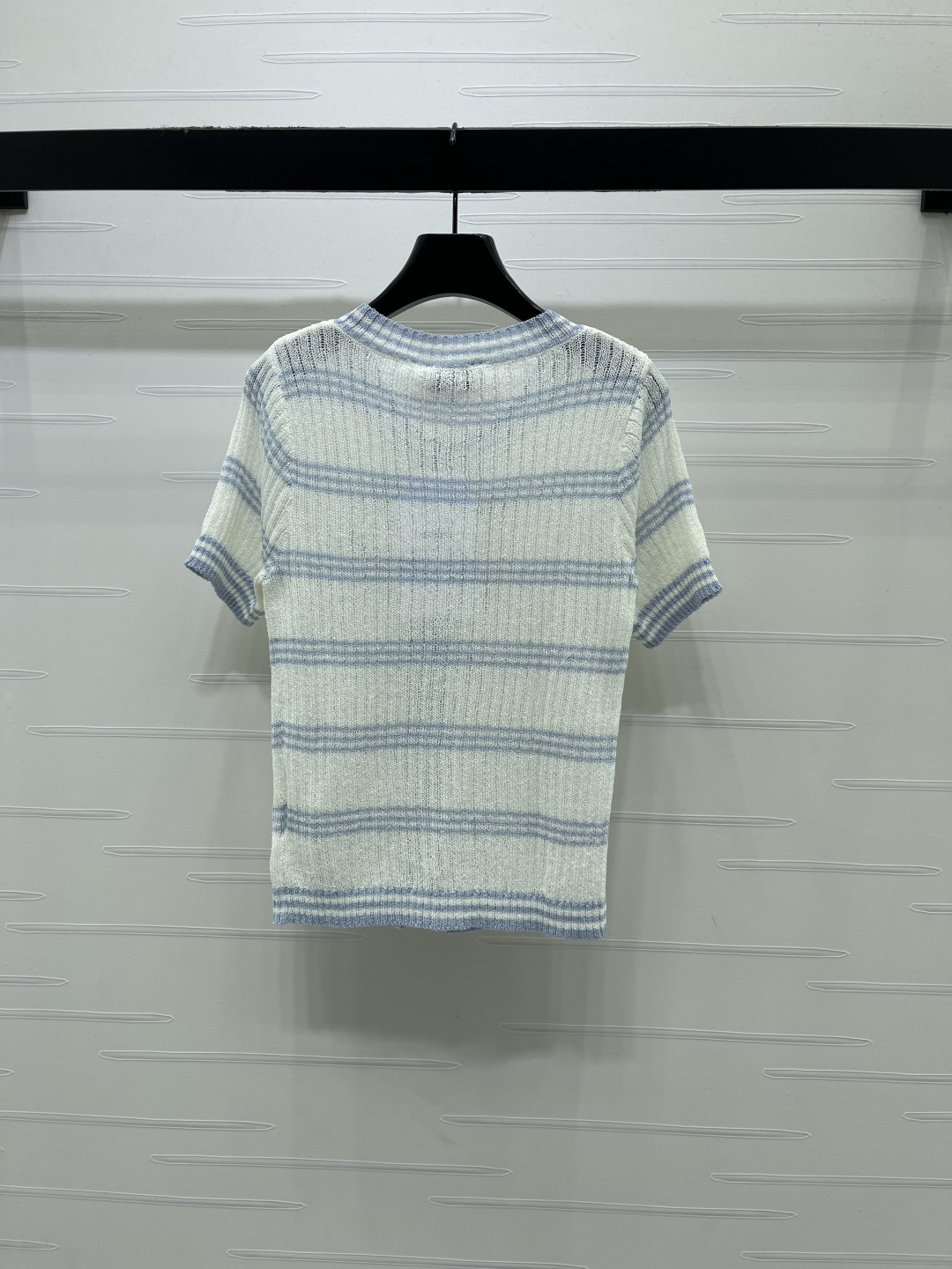 Women's short sleeves